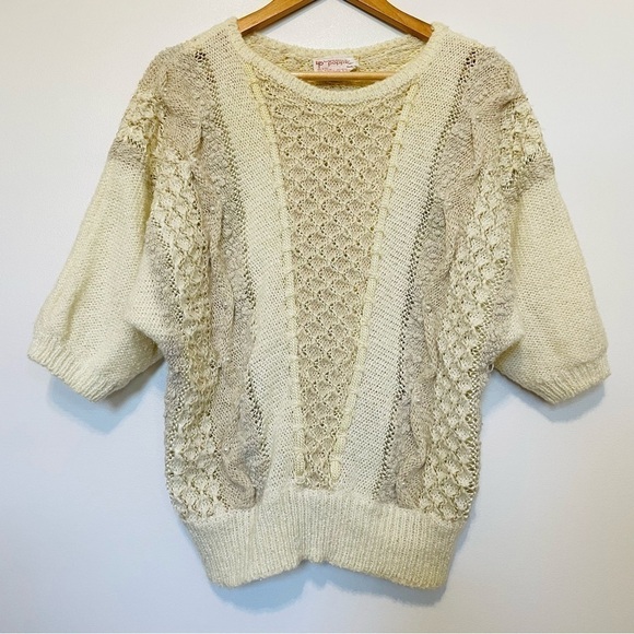 💫 80s Loose Knit Dolman Sleeve Creamy Pearl Beaded Detail Sweater - Picture 2 of 6